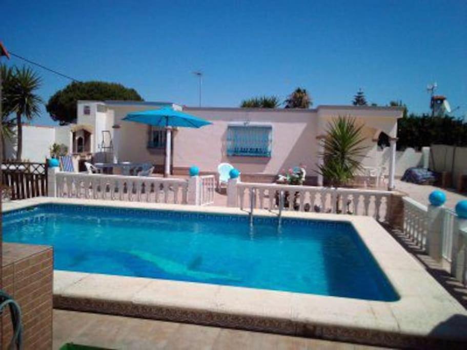 El Verano Azul Casa Con Piscina Chiclana de la Frontera Eksteriør bilde